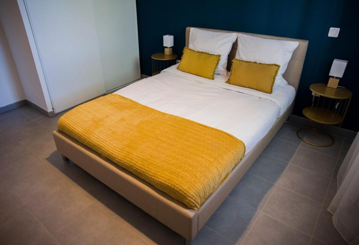 Le Jardin Sequoia ~ Climatisation ~ Parking Apartment ลูนิอง ภายนอก รูปภาพ