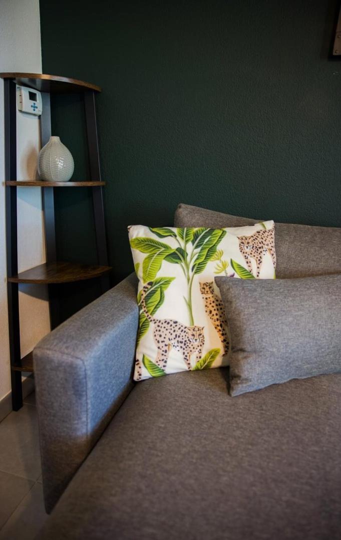 Le Jardin Sequoia ~ Climatisation ~ Parking Apartment ลูนิอง ภายนอก รูปภาพ